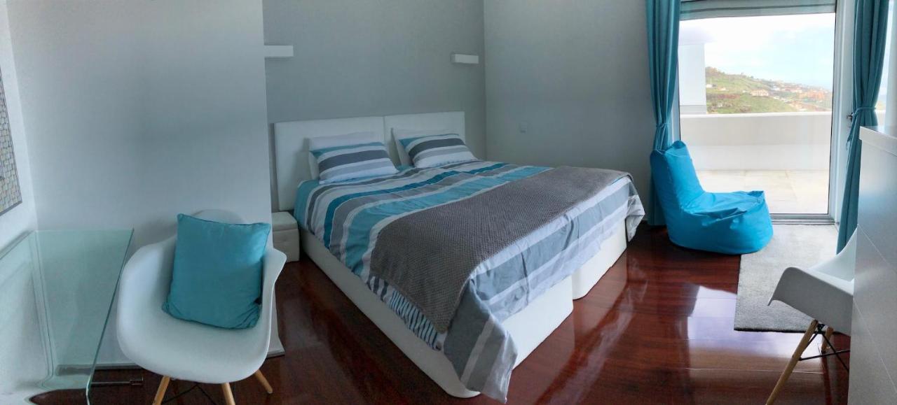 Luxurious Penthouse Suite direct at sea Caniço Extérieur photo
